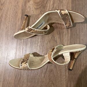 Manolo Blahnik beige snake heels size 39.5